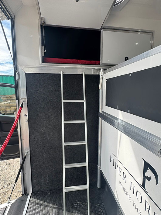 ladder for bedroom in horse box