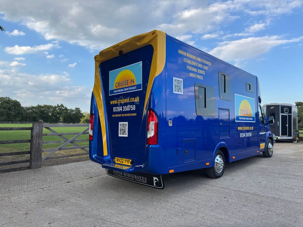 VELOCITY BLUE/ YELLOW