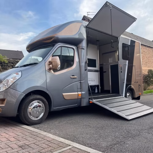 Easy-access ramp designed by Piper Horseboxes Ltd for horse transport. Perfect for horse shows and travel.